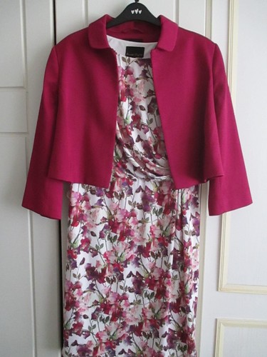 Beautiful phase eight magenta - beautiful,